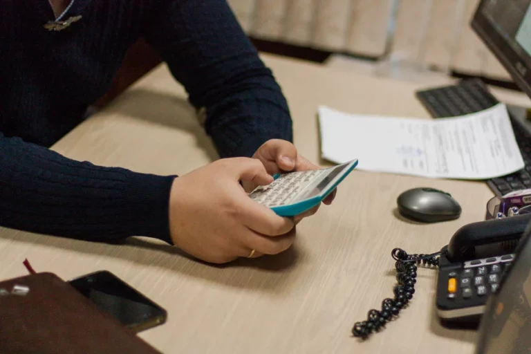 d73d2c_1f5901a6668345dfae407aa48cda1e0b_mv2